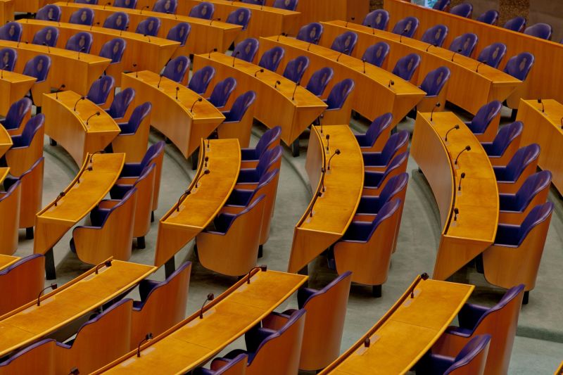 Overheidsgelieerde initiatieven op het gebied van erfgoedinformatie